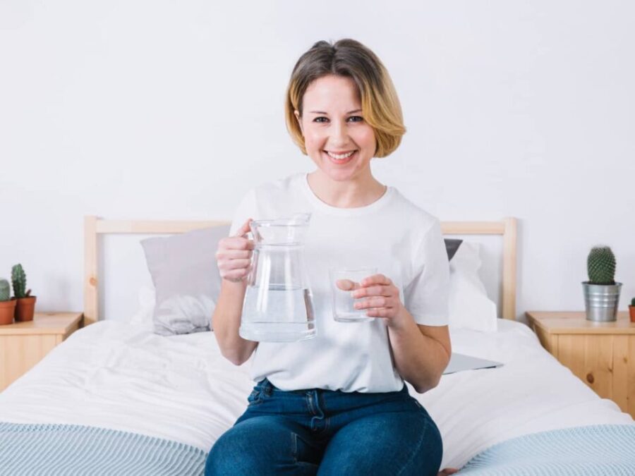 Minum Air Putih Begitu Bangun Tidur