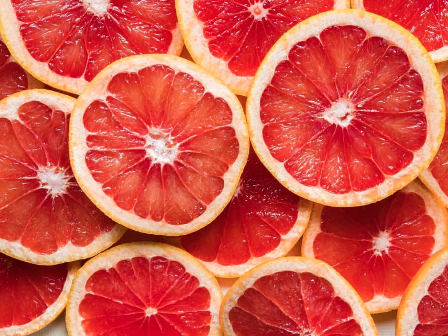 Kandungan Nutrisi Jeruk Merah yang Menonjol