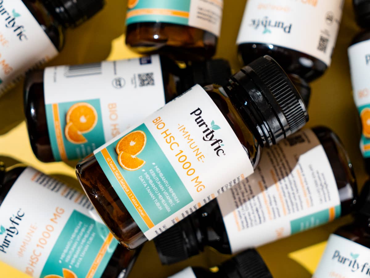 Purityfic Immune BIO HSC 1000mg yang mengandung vitamin dan herbal pilihan